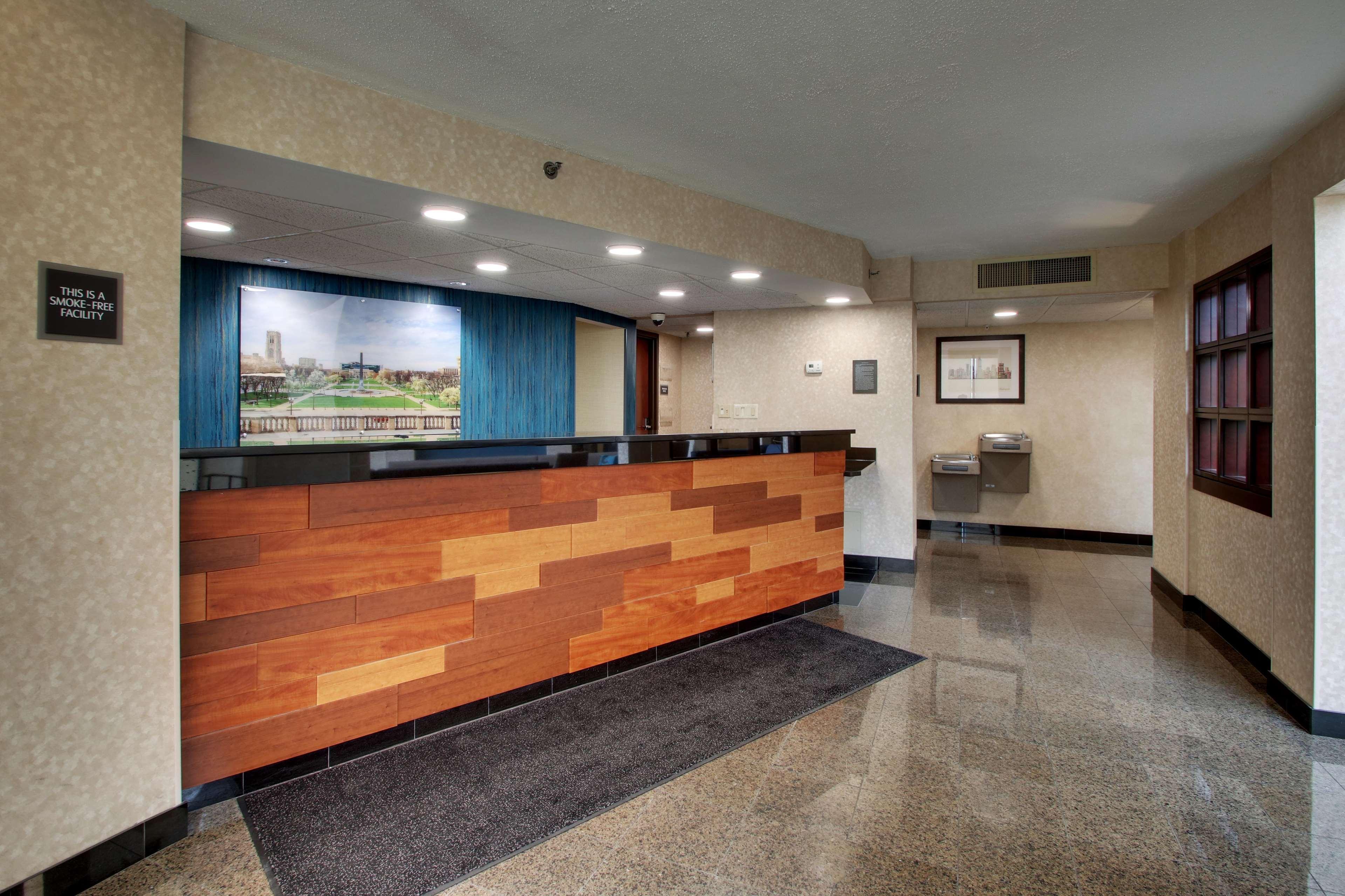 Best Western Plus Indianapolis North At Pyramids Eksteriør billede